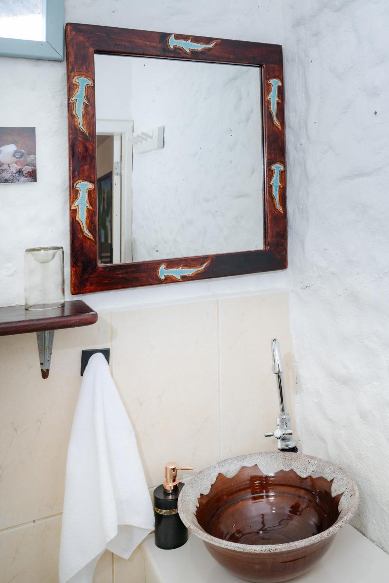 La K-Leta Boutique Guesthouse Puerto Ayora  Eksteriør billede