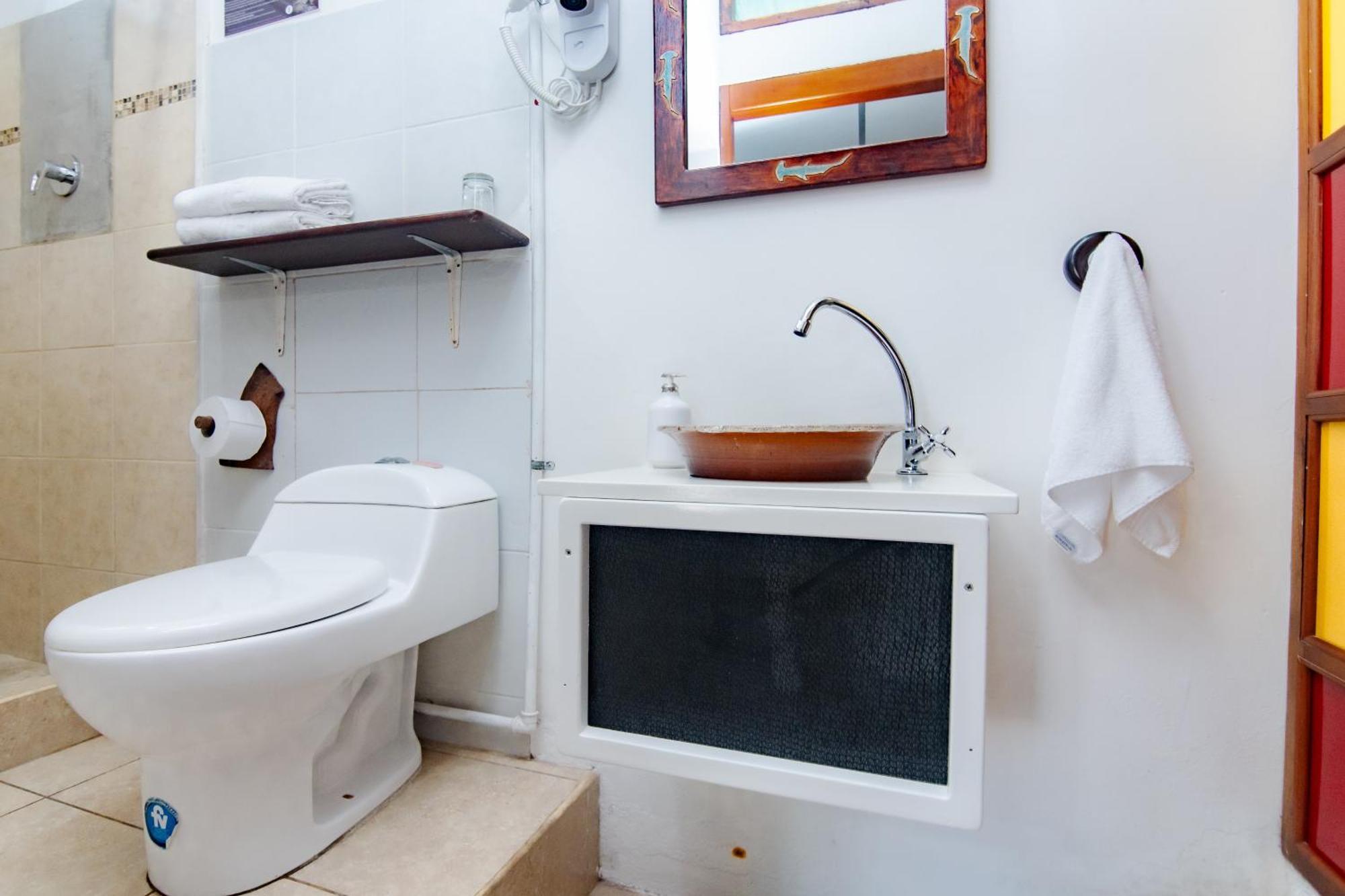 La K-Leta Boutique Guesthouse Puerto Ayora  Eksteriør billede