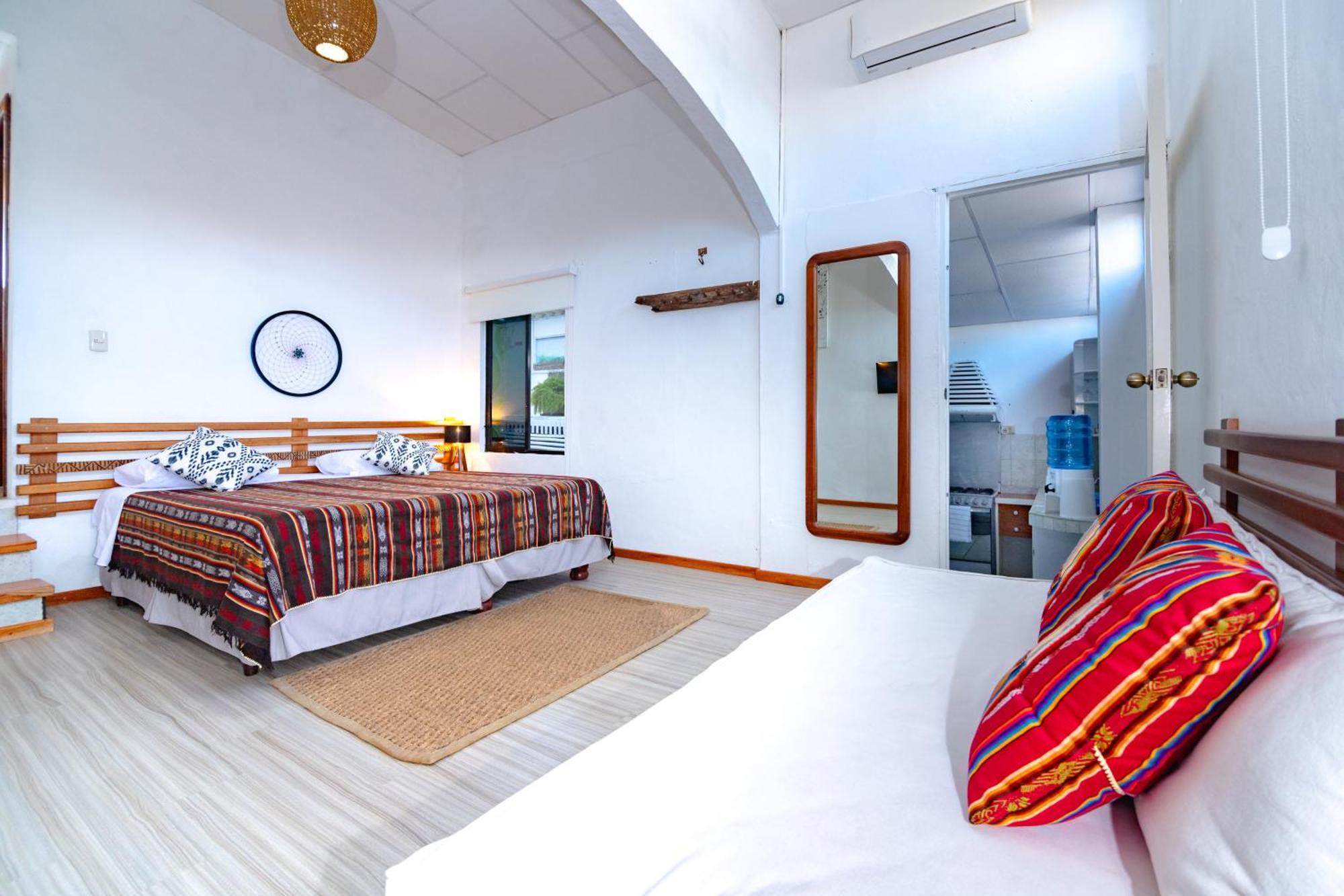 La K-Leta Boutique Guesthouse Puerto Ayora  Eksteriør billede