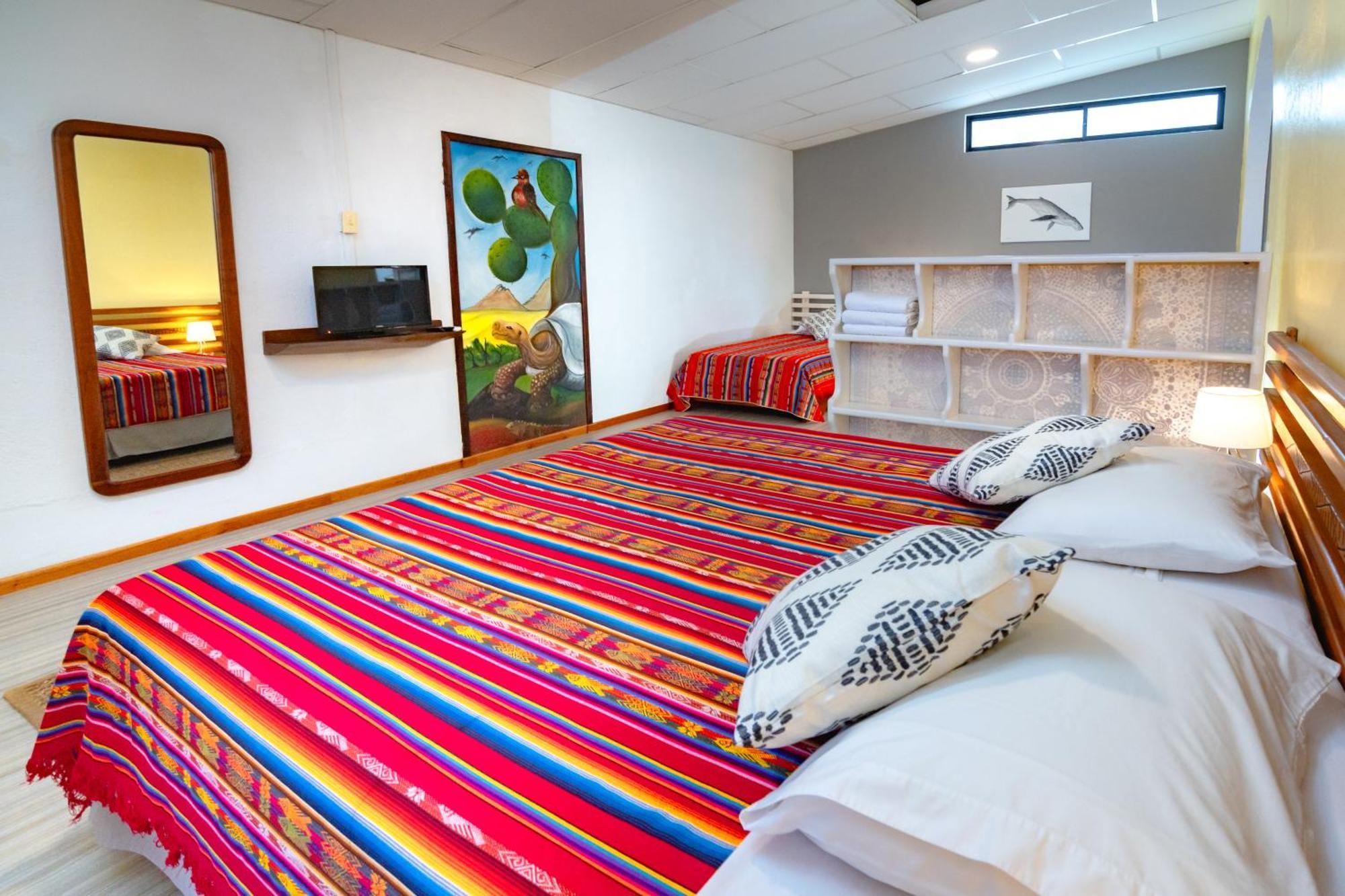 La K-Leta Boutique Guesthouse Puerto Ayora  Eksteriør billede
